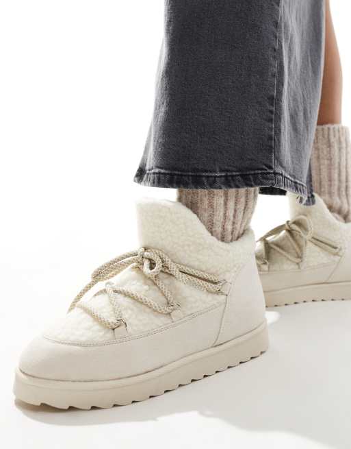 South Beach Borg Mini Snow boots in Cream