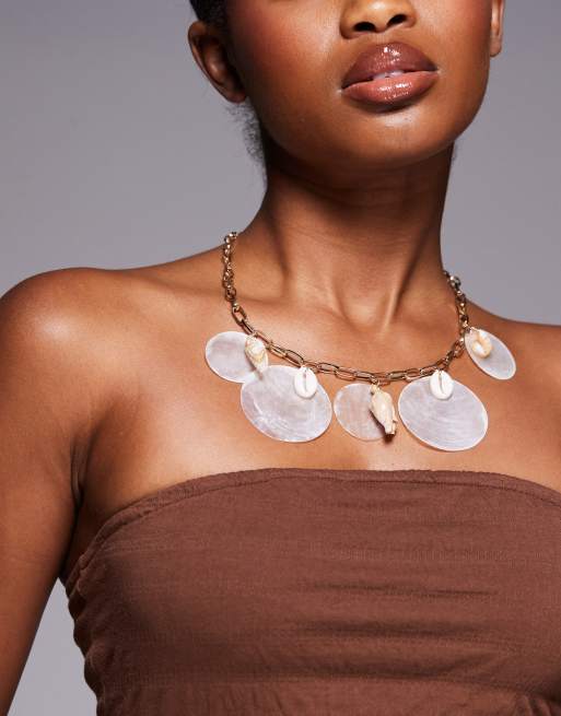 South Beach - Collana color oro con charm a forma di conchiglia