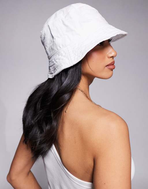 South Beach cotton bucket hat in off white