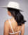 Thumbnail 1 van 3
