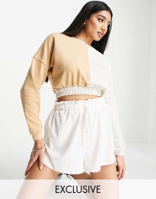 South Beach - Cropped sweatshirt med splejset design i sandfarve i firkantet pasform 