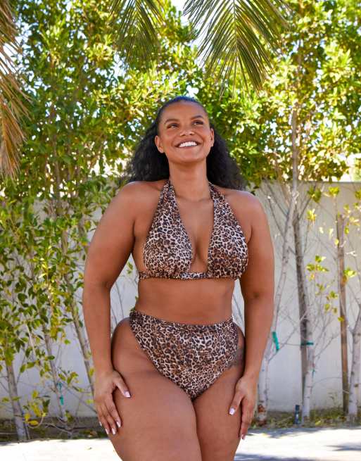 South Beach Curve ft Leslie Sidora Exclusive mix & match triangle
