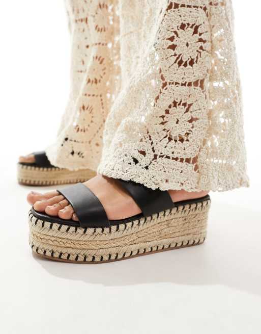 South Beach – Espadrilles-Sandalen in Schwarz mit Zehenriemen 