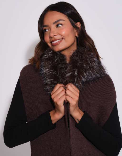 South Beach Faux fur collar scarf in brown, 3 of 4