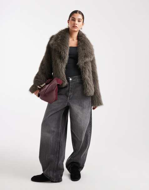 South Beach faux fur collar short jacket in grey 