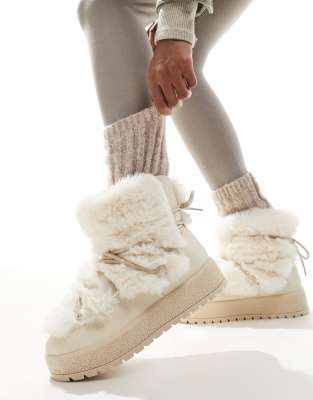 South Beach South Beach Faux Fur Lace Up Ankle Boots in Cream-White