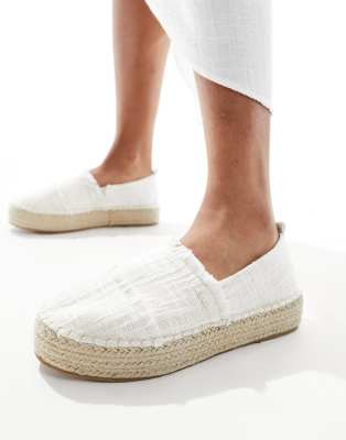 South Beach Frayed Espadrilles In Cream-white