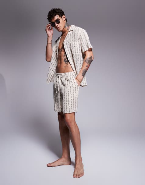 South Beach - Gebreide gestreepte co-ord set met textuur in zwart-wit - view 1