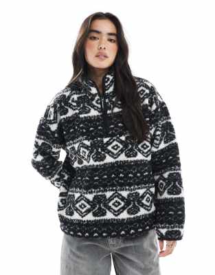South Beach - Gemusterte, kurze Teddyfell-Jacke in Schwarz-Weiß-Bunt
