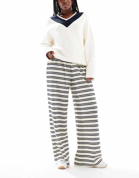 South Beach – Gestreifte Strickhose in Marineblau mit weitem Bein - view 1