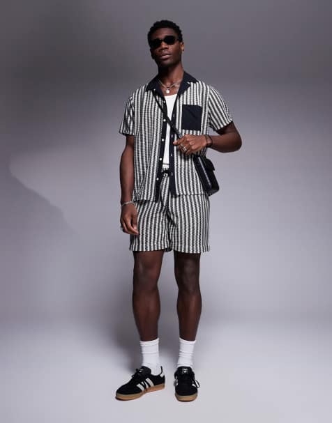 South Beach – Gestricktes Strand-Set in Schwarz mit Streifen - view 1