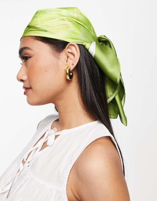 South Beach - Hoofddoek in groene wervelprint