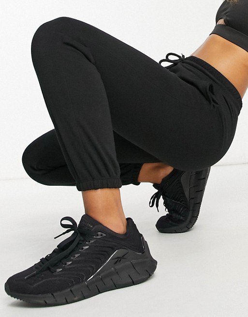 South Beach joggers in black