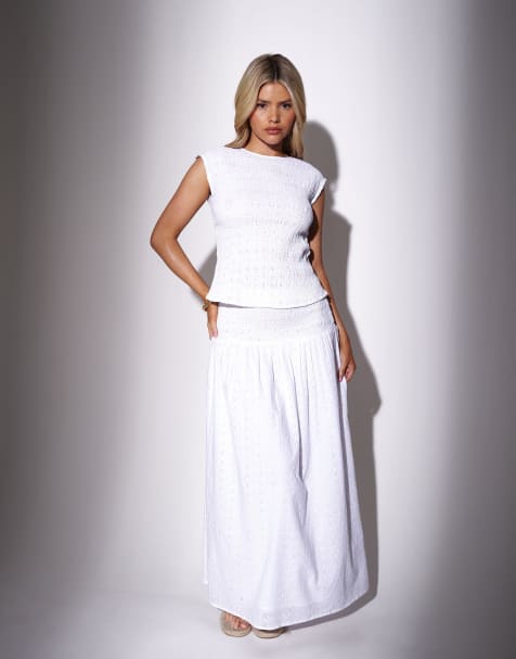 South Beach - Jupe longue en broderie anglaise à taille smockée - Blanc - view 1