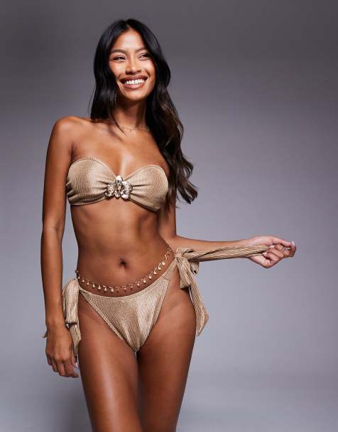 South Beach – Karmelowa gnieciona góra od bikini bandeau ze złotym kwiatem - view 1