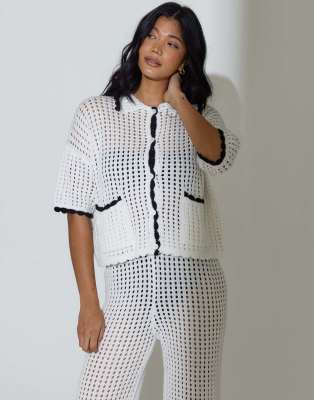 South Beach - Kurzärmliges Hemd aus Häkelstrick in Weiß mit Knopfleiste