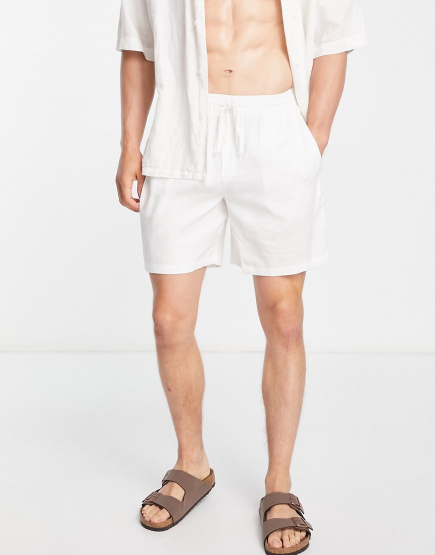 South Beach linen blend shorts in white-Black