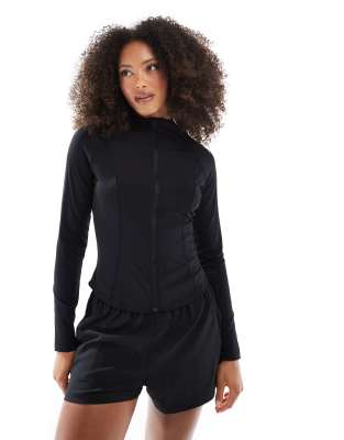 South Beach Long Sleeved Zip Up Top In Black
