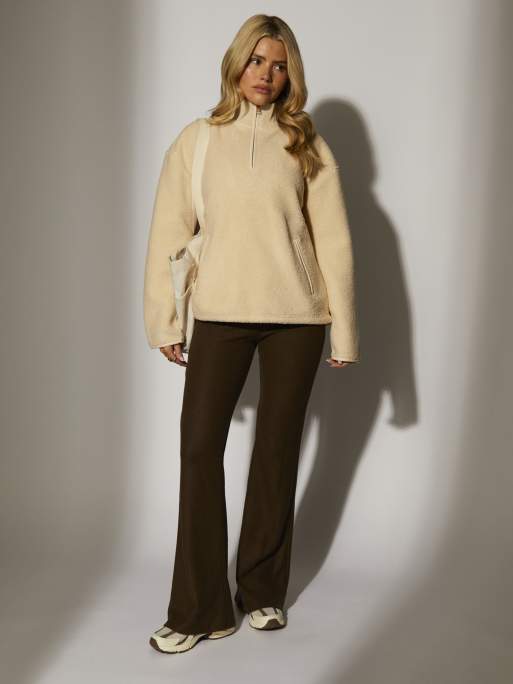 South Beach - Maglione in pile borg color crema con zip corta 