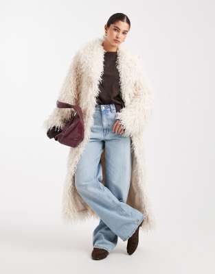 South Beach - Manteau long à revers en fausse fourrure style Mongolie - Crème-Blanc