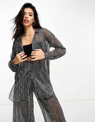 metallic plisse beach shirt in black