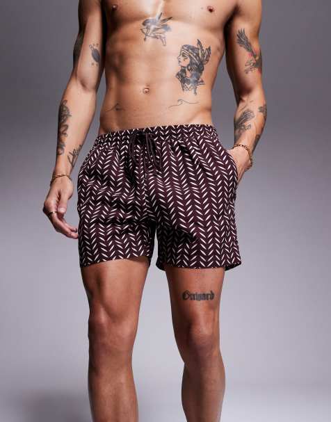 South Beach – Mörkröda badshorts med chevronmönster - view 1