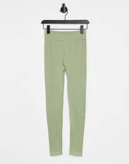 South Beach – Nahtlose, gerippte Leggings in Salbeigrün