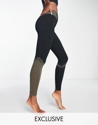 South Beach – Nahtlose Leggings mit hoher Taille in Schwarz und Camel 