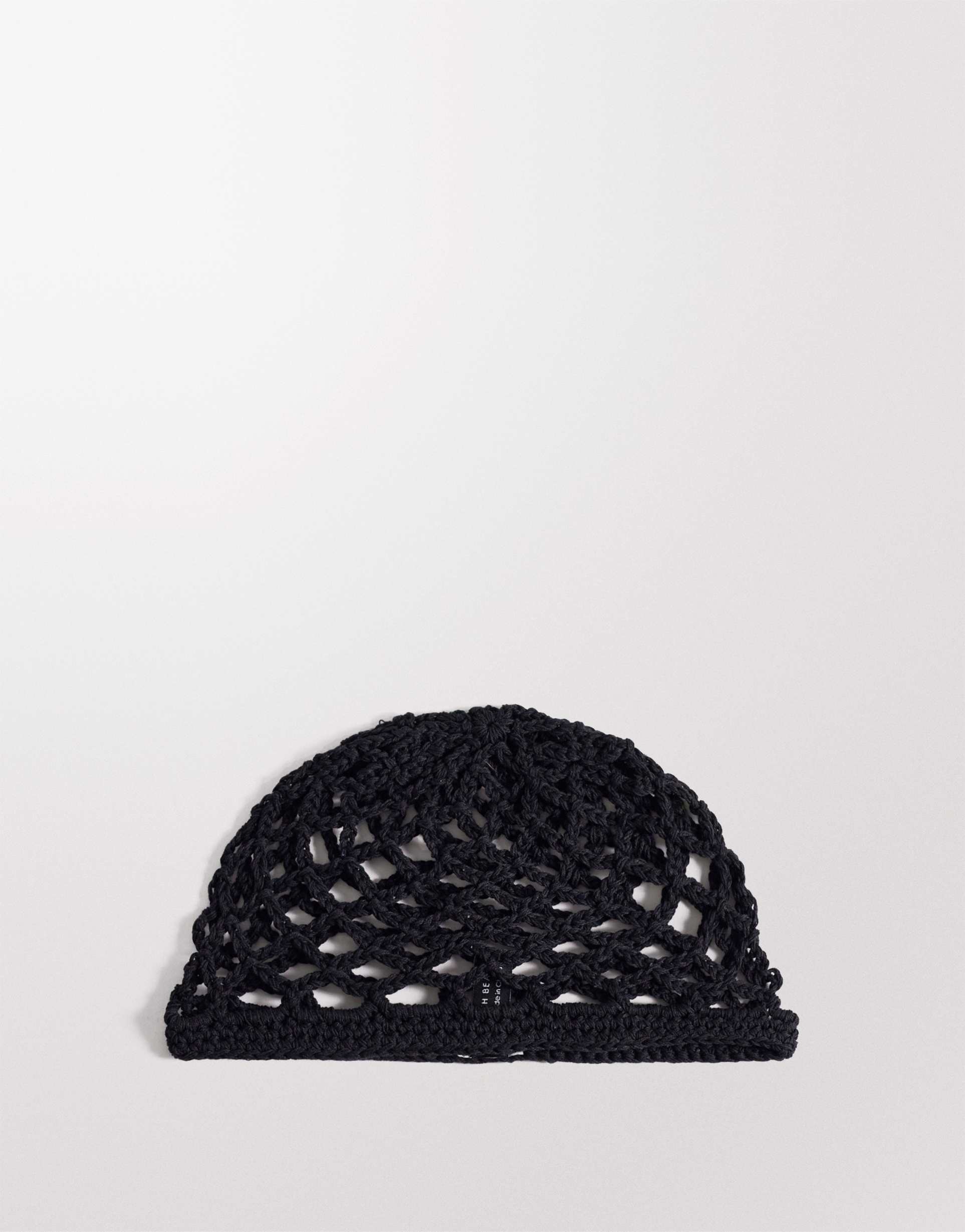 south beach open weave crochet skull cap in black