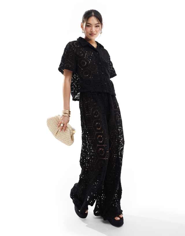 South Beach - oversized crochet co-ord in black