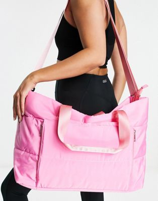 South Beach oversized quilted gym bag in pink