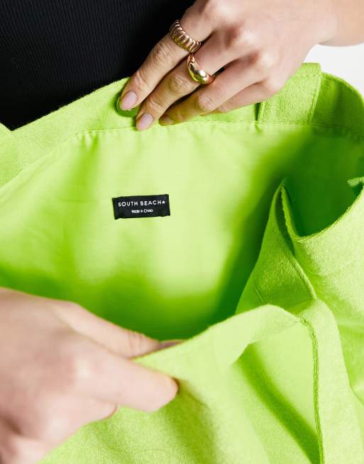 South Beach plain towelling beach tote bag in bright green, 3 of 4