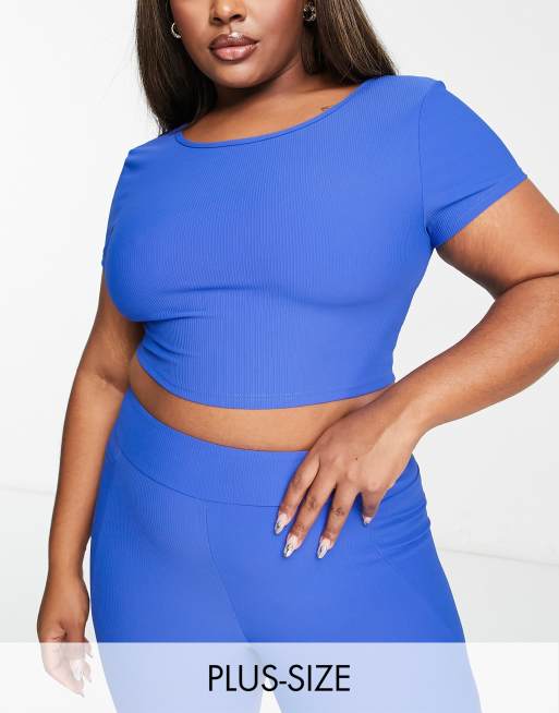 South Beach Plus - Geribbelde crop top met kapmouwtjes in kobaltblauw