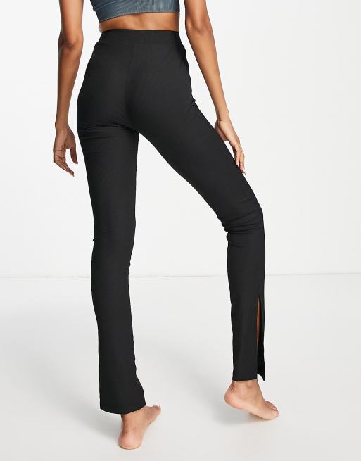 South Beach yoga slit hem leggings in black