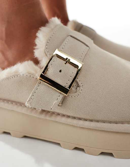 South Beach Reach sheep skin buckle mules in cream, 3 of 4