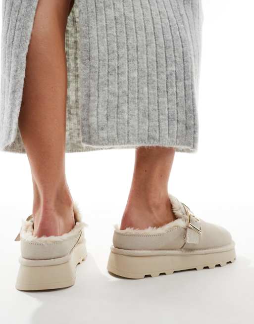 South Beach Reach sheep skin buckle mules in cream, 4 of 4