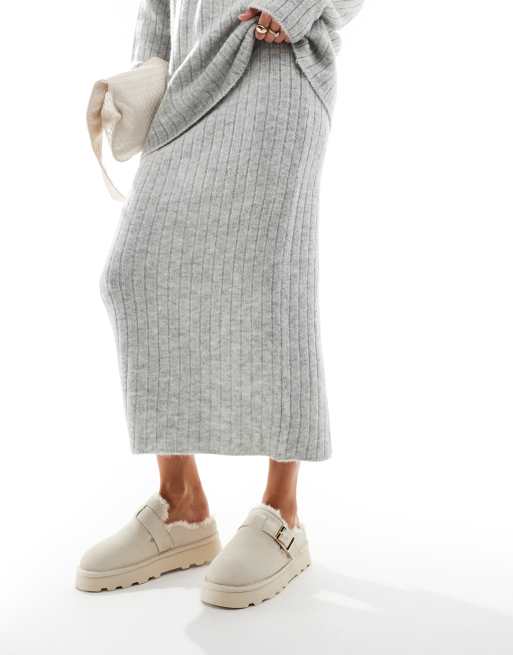 South Beach Real Sheep Skin Buckle Mules in Cream, 2 of 4