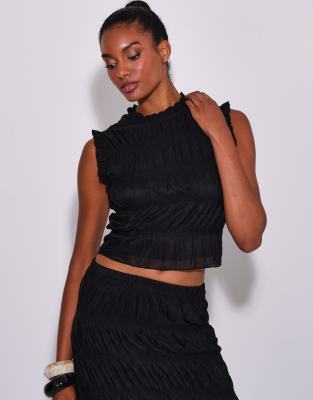 South Beach Ruched Frill Short Sleeve Top In Black