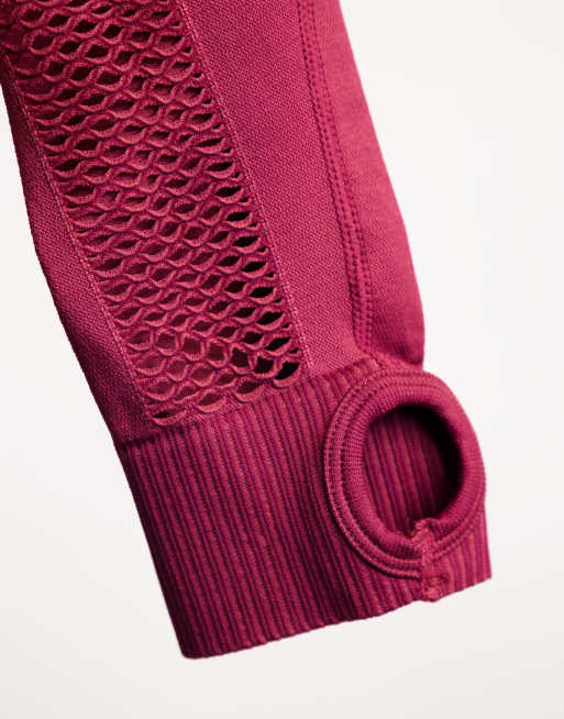 South Beach seamless fishnet long sleeve crop top in dusty pink, 4 of 4