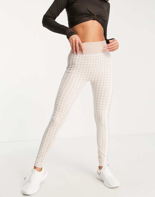 Stretchy Seamless Leggings - Sand - High Waist