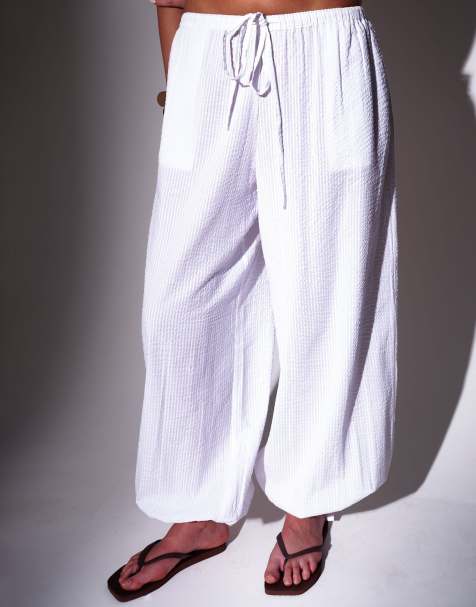 South Beach Seersucker balloon pant trousers in cream - view 1
