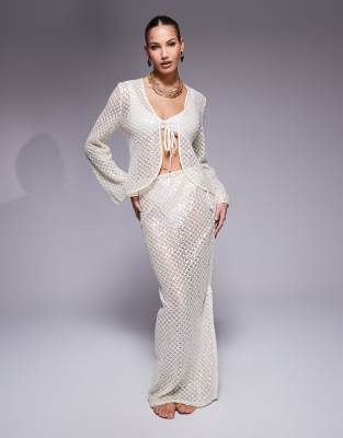 Sequin 4