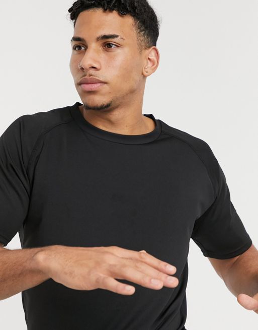 South Beach short sleeve performance t-shirt with mesh inserts in black ...