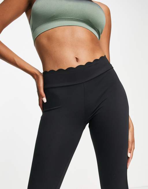 South Beach – Svarta leggings med uddkanter i polyester, 3 av 4