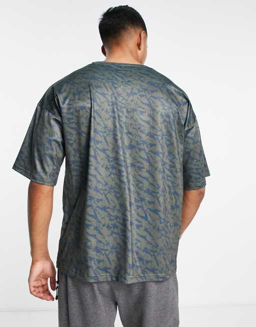 South Beach – T-shirt w kolorze khaki we wzór moro, 2 z 4