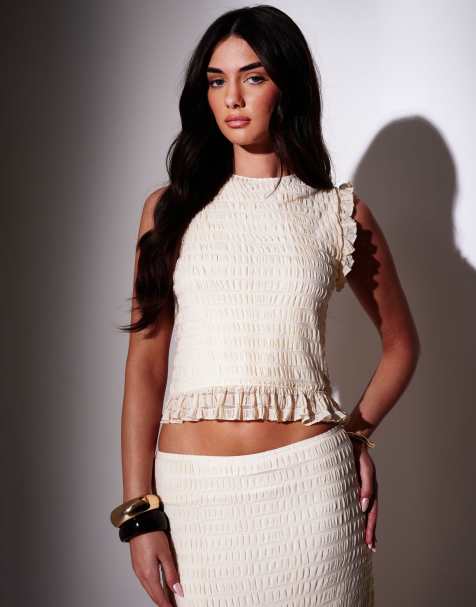 South Beach Textured sleeveless top in cream