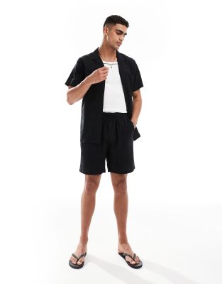 tonal seersucker stripe beach shorts in black