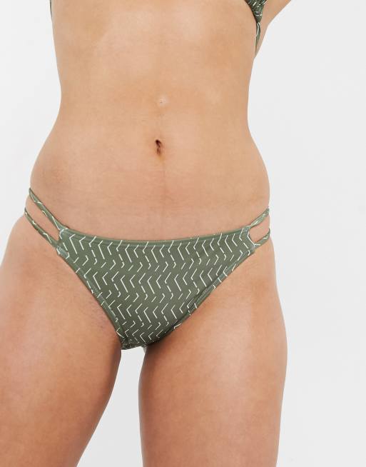 South Beach - Top bikini a triangolo succinto