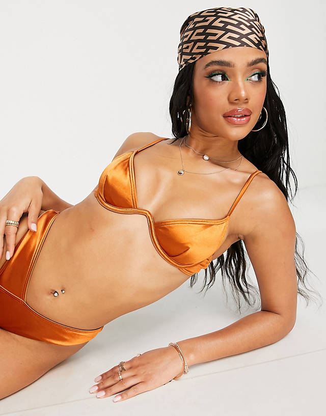 South Beach - underwire bikini top in high shine copper