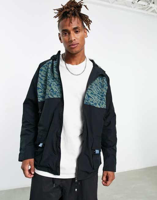 CAMO PRINTED UTILITY JACKET